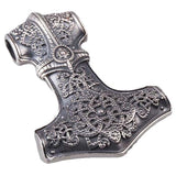 Mjolnir grande em prata representando Hugin e Munin