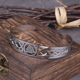 Pulseira viking ajustável com símbolo Valknut 