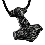 Colgante artesanal Martillo de Thor con cabras y Yelmo de temor