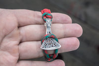 Paracord vermelho com machado viking e runa Uruz