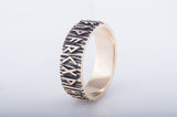 Anillo de bronce joyería vikinga runas del futhark