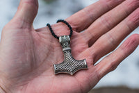 Enorme martillo de Thor en colgante de plata