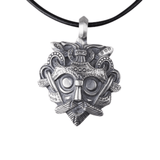 Colgante de amuleto vikingo de plata de ley con máscara de Gnezdovo